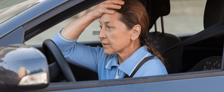 Seniors stuck in cars: the way of safely getting in and out